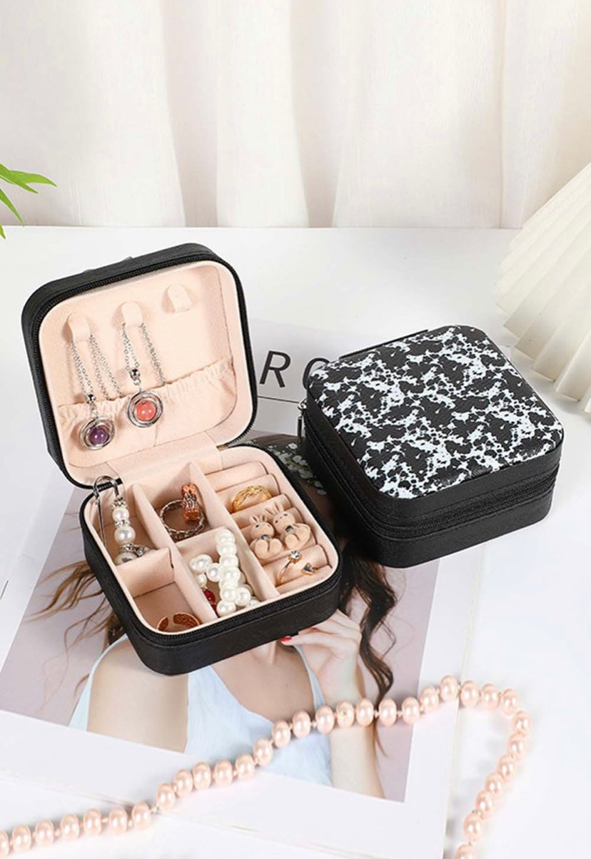 Black Jewelry case