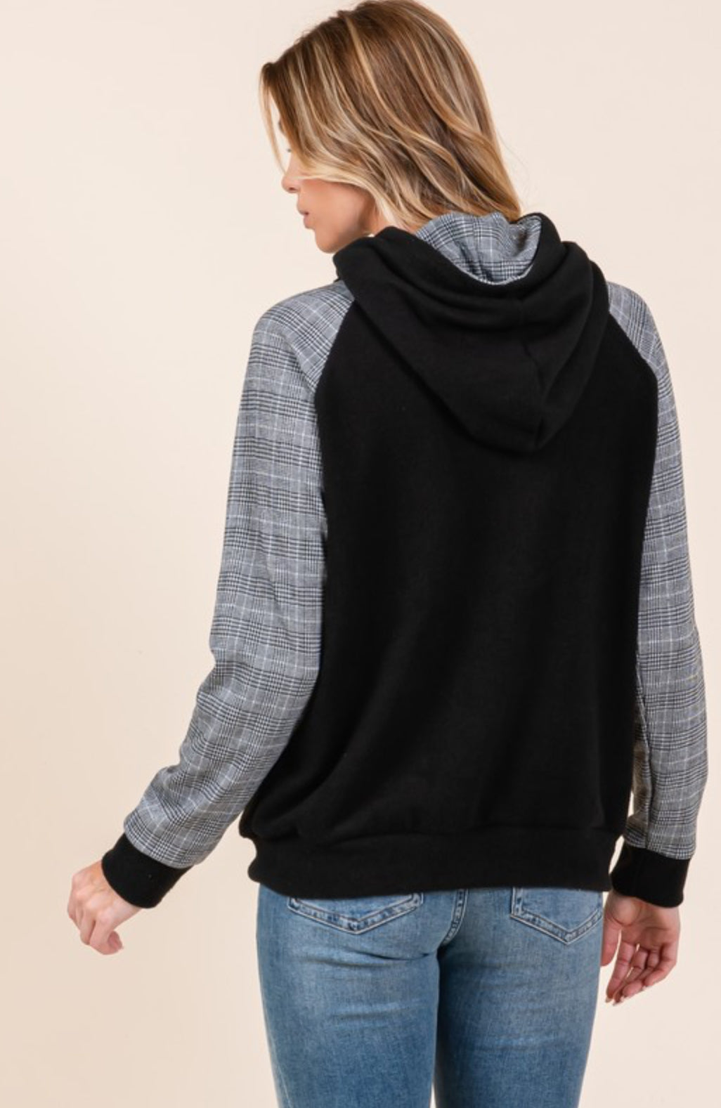 Raglan sleeve Hoodie