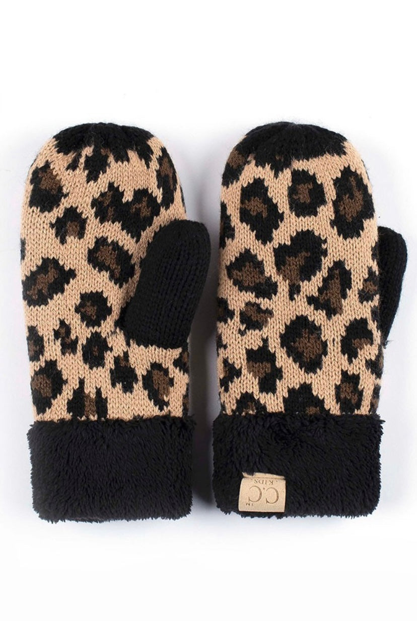 KIDS knitted leopard mittens