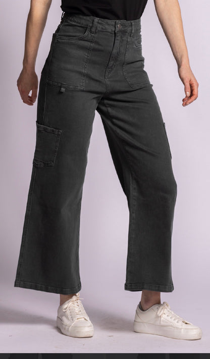 Devina Pant
