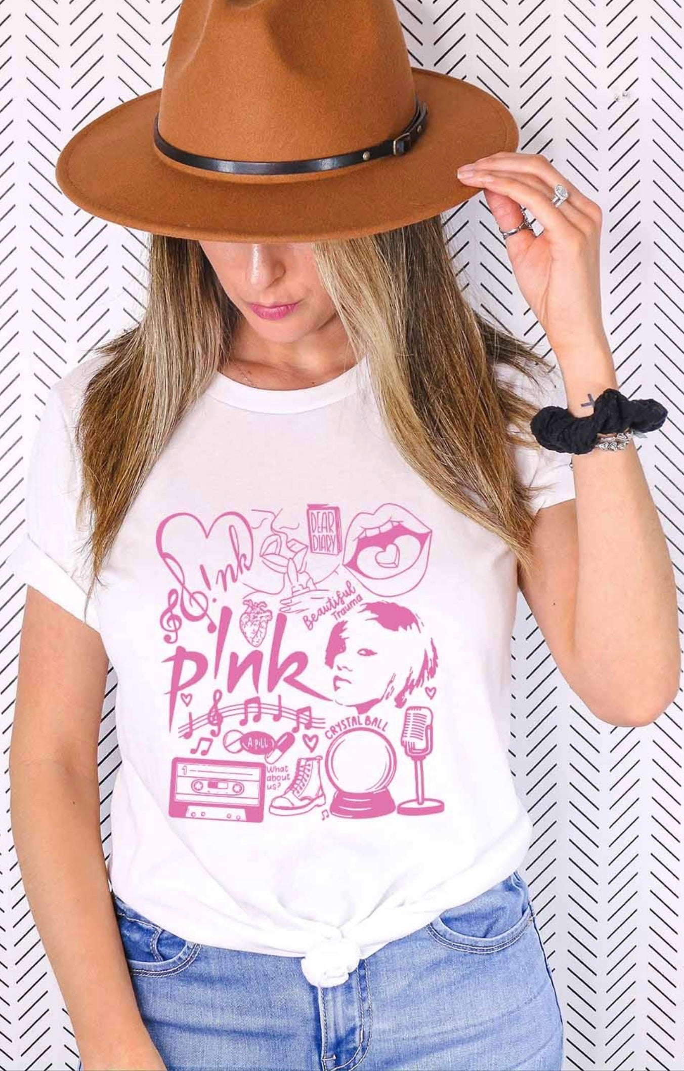 P!NK Tee